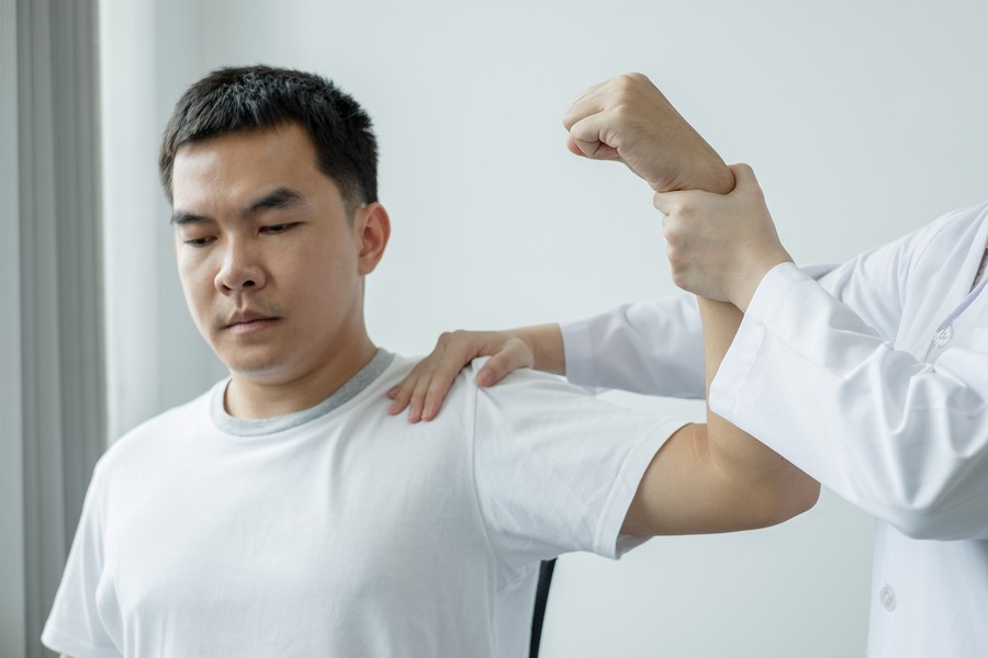 Rotator Cuff and Shoulder Rehabilitation Exercises - OrthoInfo - AAOS
